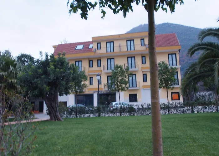 Albani Отель 4*