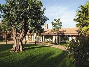 Albani Hotel 4*