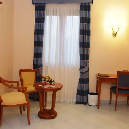Hotel Albani